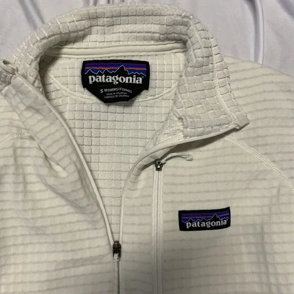 Patagonia fleese Sweater 1/4 zip Pullover Jacket women Size S Beige/white - Picture 3 of 3